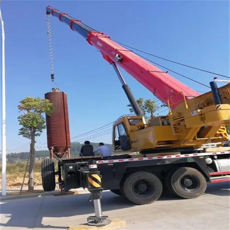 滦县专业吊车租赁多少钱